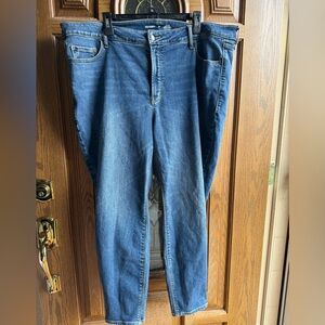 Old Navy Plus Size Rock Star Super Skinny High Rise Jeans